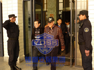 銀盾集團(tuán)為-趙本山-提供安全護(hù)衛(wèi)服務(wù)