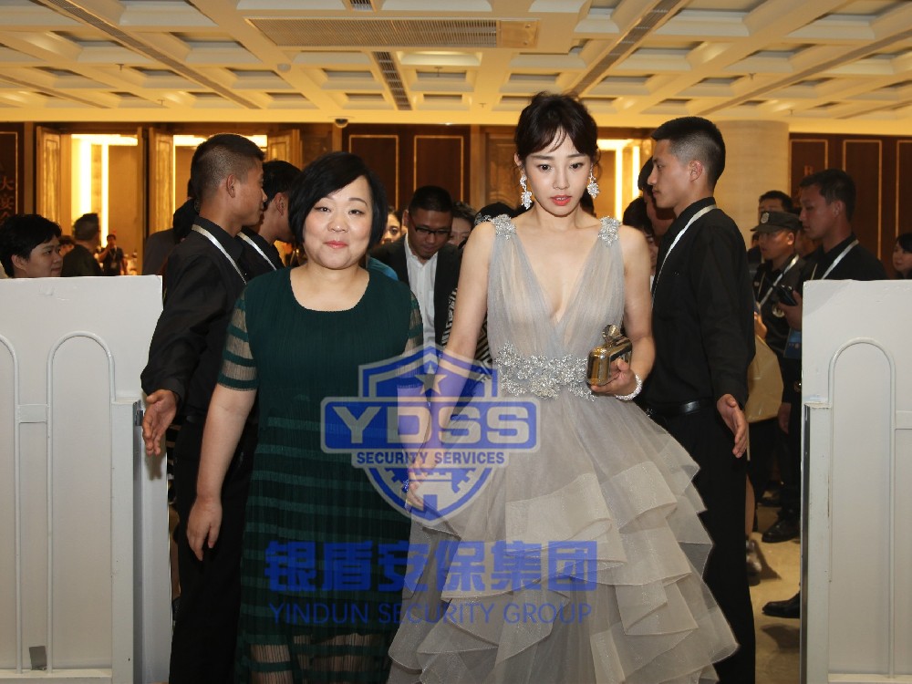 銀盾集團(tuán)為-白百合-提供安全護(hù)衛(wèi)服務(wù)