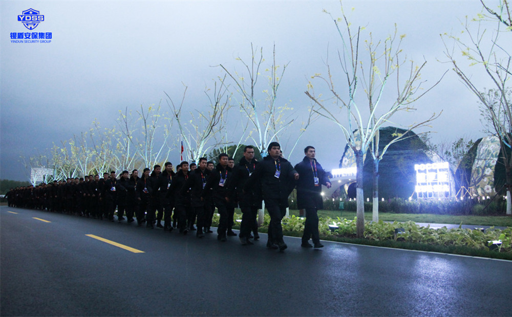 北京大學(xué)保安成了校長(zhǎng)：逆襲的真相，在這三句話里