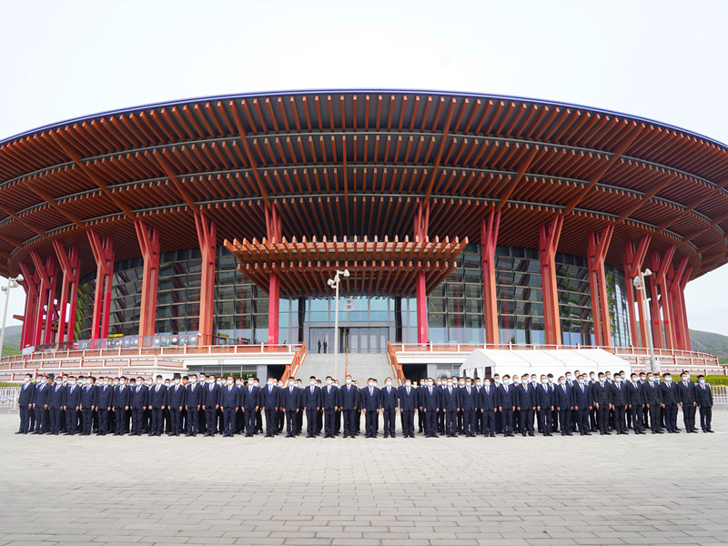 【雁棲湖畔 夜空璀璨】北京銀盾保安公司圓滿完成第十三屆北京國際電影節(jié)開幕盛典